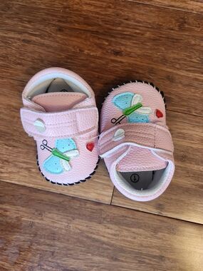 Pink Butterfly Baby Shoes - Soft Faux Leather Infant Moccasins Size 1